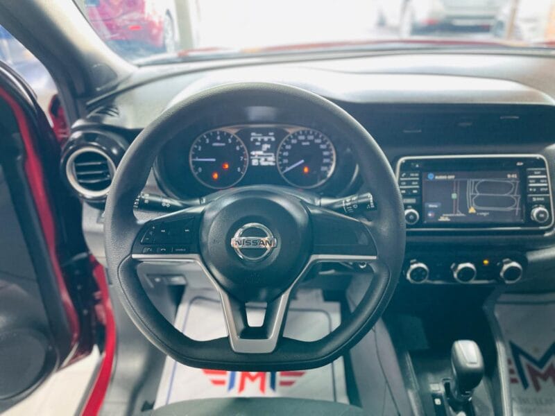 Nissan Kicks Red 2018