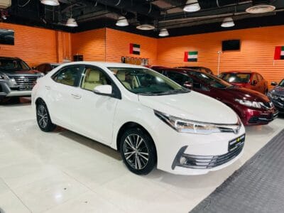 Toyota Corolla White 2017