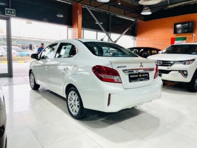 Mitsubishi Attrage White 2022