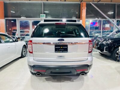 Ford Explorer XLT Silver 2015