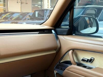 2023 Land Rover Range Rover SV
