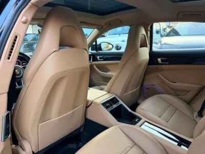 2018 Porsche Panamera Standard