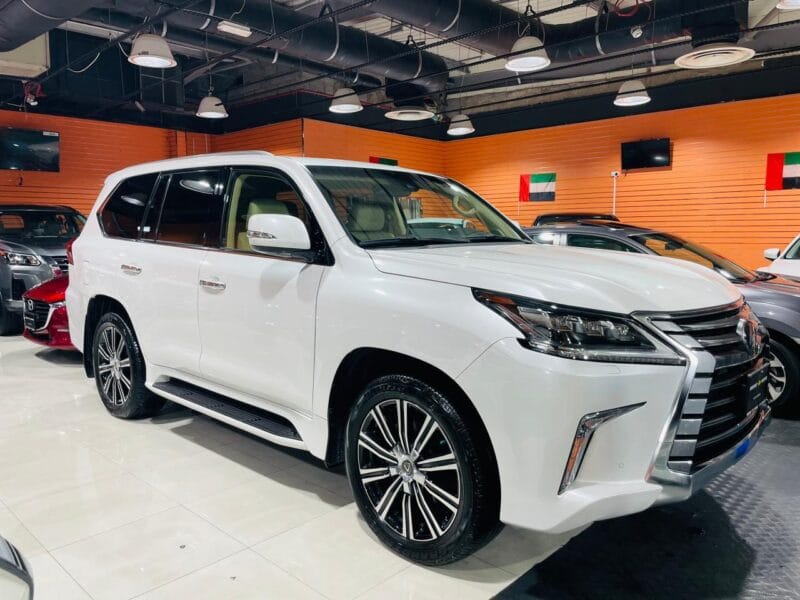 Lexus Lx570 White 2021