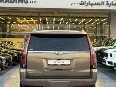 Cadillac Escalade Premium