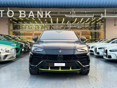 2022 Lamborghini Urus Standard