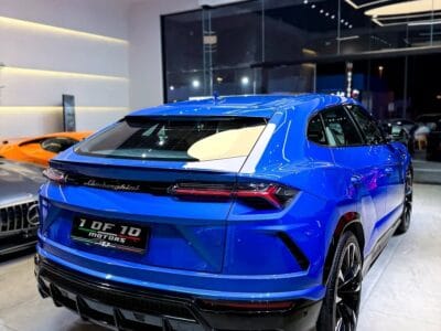 2020 Lamborghini Urus Standard