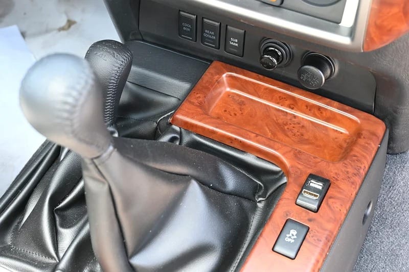 2024 Nissan Patrol Safari Falcon