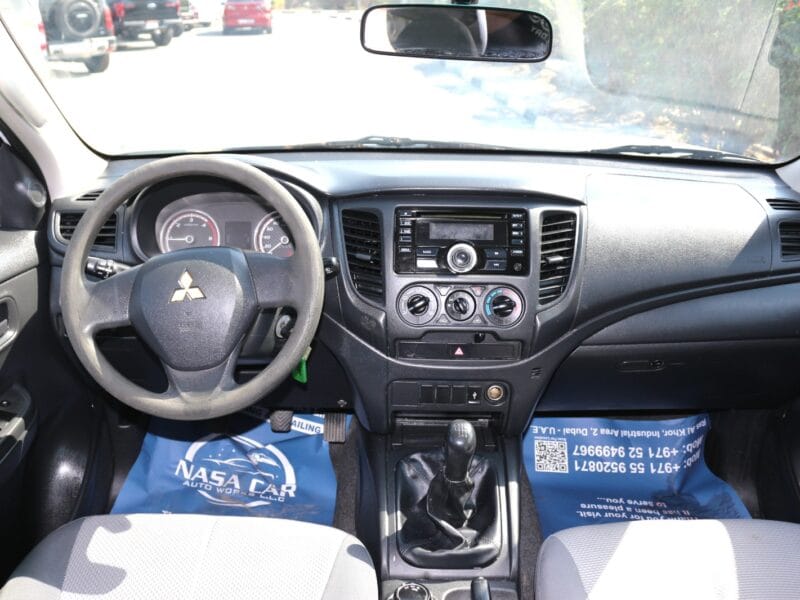 MITSUBISHI L200 MODEL 2021