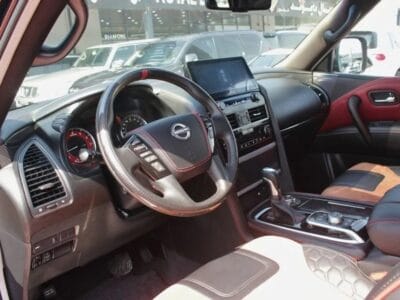 2017 Nissan Patrol LE Titanium 5.6L(NISMO KIT)