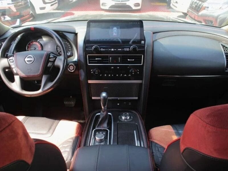 2017 Nissan Patrol LE Titanium 5.6L(NISMO KIT)