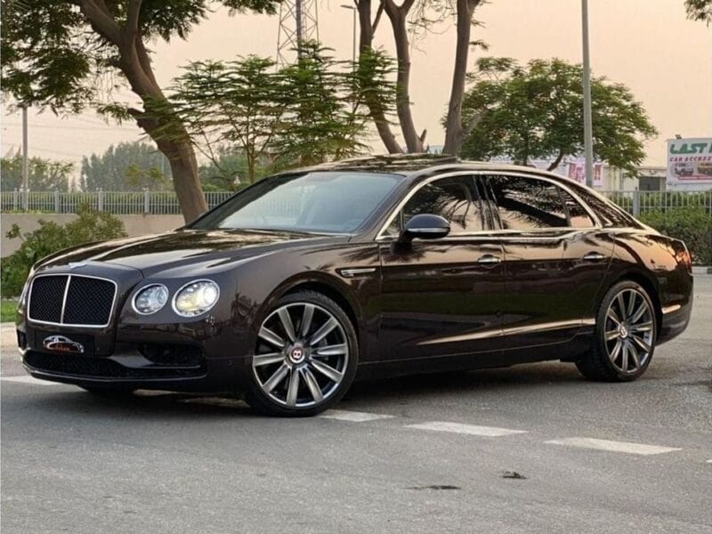 Bentley Flying Spur BENTLEY FLYING SPUR V8S 2018 - 2 KEYS - EXCELLENT CONDITION