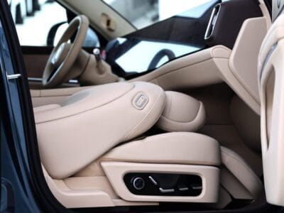 AITO SERES M9 LHD ULTRA 5 SEAT 2025