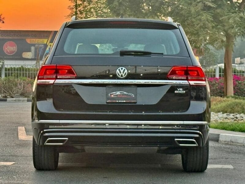 Volkswagen Teramont R-Line 3.6L VOLKSWAGEN TERAMONT 2019 GCC R LINE V6 FULL OPTIONS 7 SEATER WITH ONE YEAR DEALER WARRAN