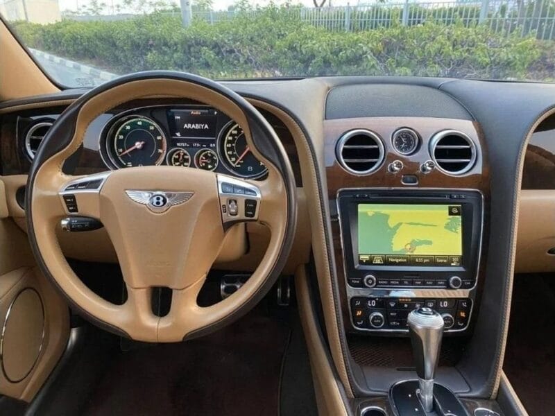Bentley Flying Spur BENTLEY FLYING SPUR V8S 2018 - 2 KEYS - EXCELLENT CONDITION