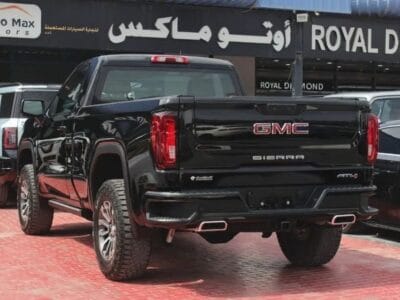 2023 GMC Sierra 5.3L V8 AT4 Regular Cab (AWD)
