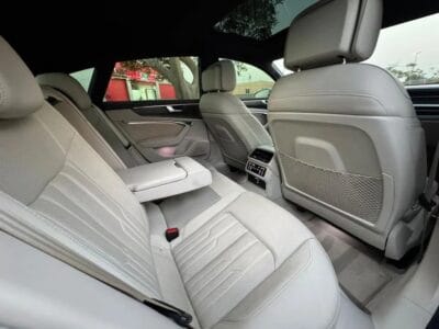 Audi A7 55 TFSI quattro S-Line Style & Comfort package 3.0L AUDI A7 55 TFSI QUATTRO SPORT BACK 2019 GCC IN P