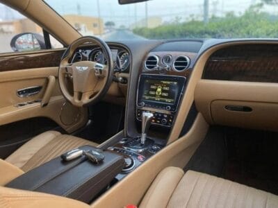 Bentley Flying Spur BENTLEY FLYING SPUR V8S 2018 - 2 KEYS - EXCELLENT CONDITION