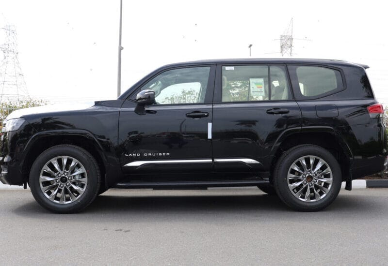 TOYOTA LAND CRUISER LC300 GXR 3.5L Twin-turbo 2025