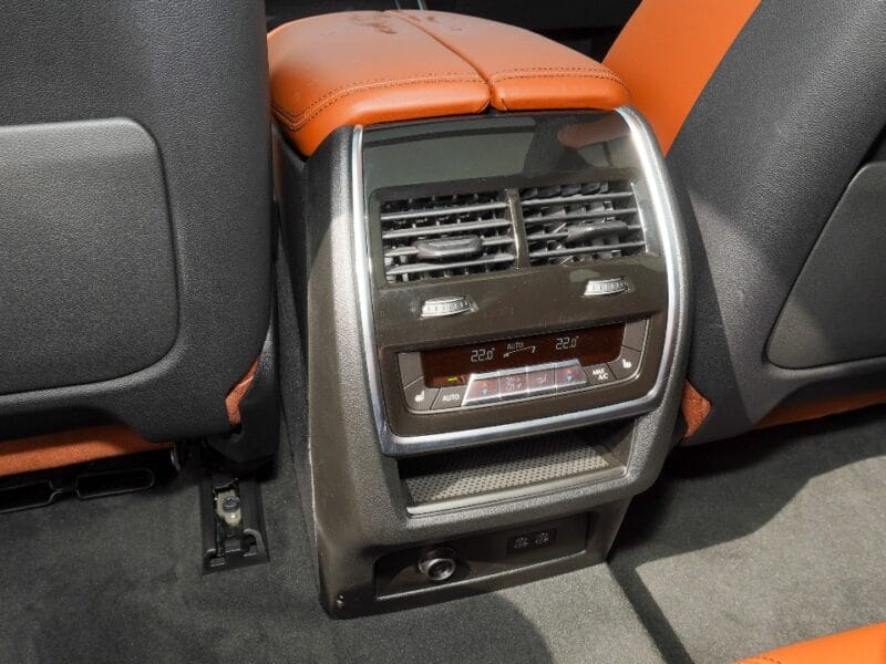 BMW X5 M60i 2026