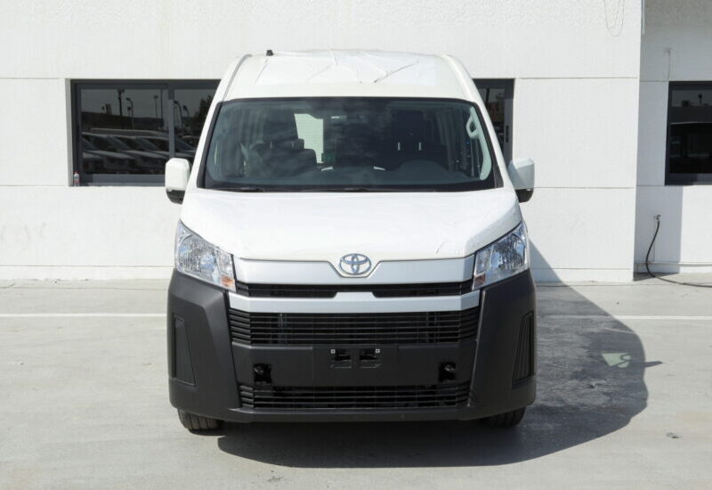TOYOTA HIACE BUS DX 13 SEATS 3.5L HIROOF 2025