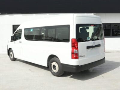 TOYOTA HIACE BUS DX 13 SEATS 3.5L HIROOF 2025