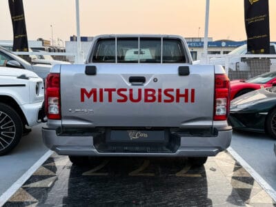 Mitsubishi L200 2025