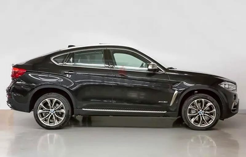 2018 BMW X6 4.4i