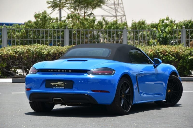 2022 Porsche Boxster Standard