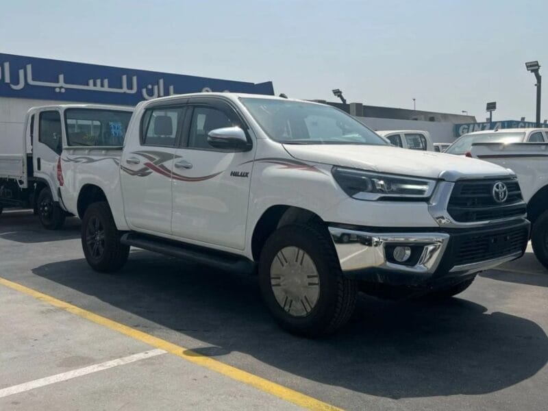 2025 Toyota Hilux DLS 2.7L