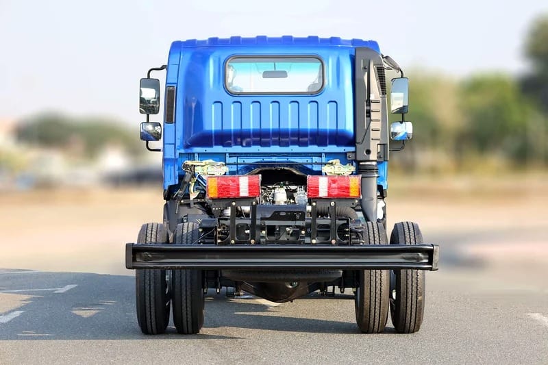 2025 Tova J14 Other 6-cylinders Engine RWD