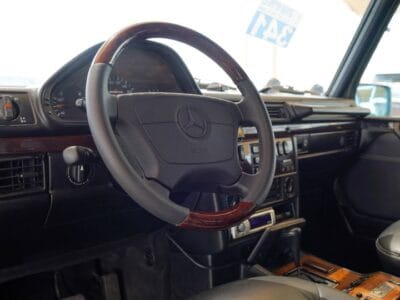 1997 Mercedes-Benz G 320 8-cylinders Engine 4WD
