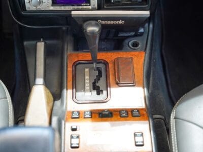 1997 Mercedes-Benz G 320 8-cylinders Engine 4WD