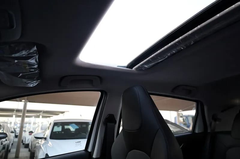 2025 Livan X3 Pro Other 3-cylinders Engine FWD