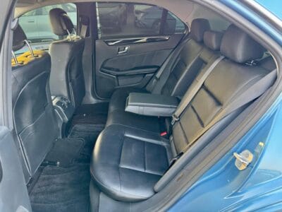 MERCEDES-BENZ E 350 BLUE 2010