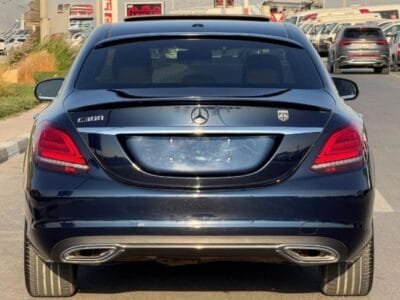 MERCEDES BENZ C300 V4 2020 NEAT AND CLEAN CAR