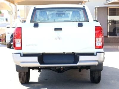 2025 Mitsubishi L200 Double Cab GL 4-Cylinder Engine 4WD