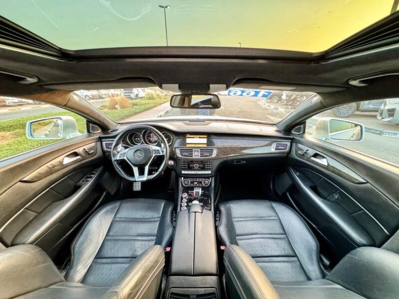 MERCEDES-BENZ CLS 63 AMG SILVER Model 2012 A/T V8
