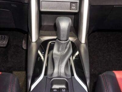 Toyota Frontlander Model 2025 4-cylinders Engine FWD