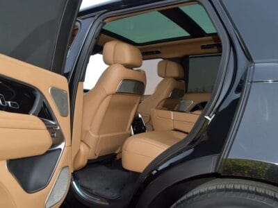 2022 Land Rover Range Rover Autobiography 8-Cylinder Engine