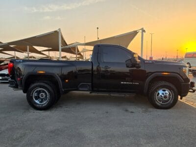 GMC Sierra Dual Wheeler Model V8 2020 GCC