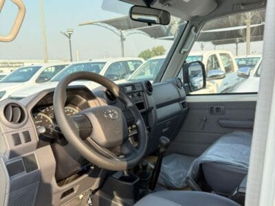 2025 Toyota Land Cruiser Pick Up Std 4.0L Double Cab Utility 4WD