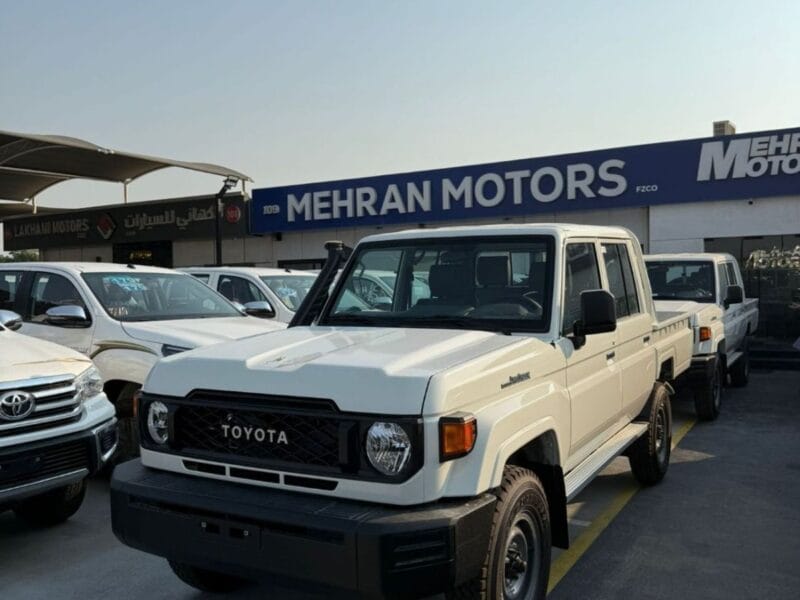 2025 Toyota Land Cruiser Pick Up Std 4.0L Double Cab Utility 4WD