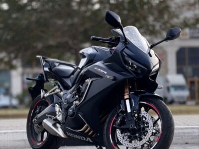 2022 Honda CBR650R in Black