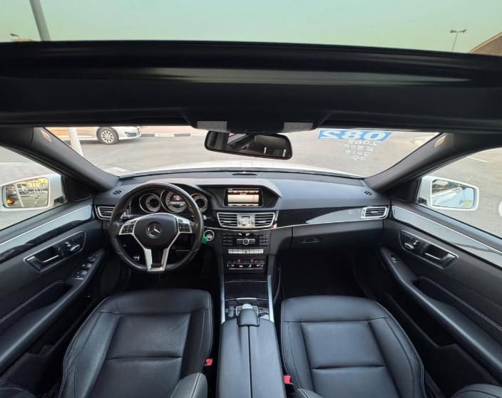 MERCEDES-BENZ E300 V6 2015 AUCTION GRADE 4/B