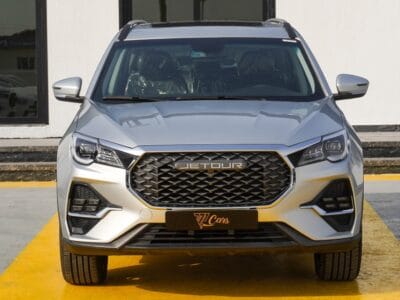 2025 JETOUR X70 1.5L Turbocharged 4-Cylinder Silver