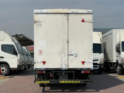 2019 Mitsubishi Canter Box 3.5L Manual Diesel