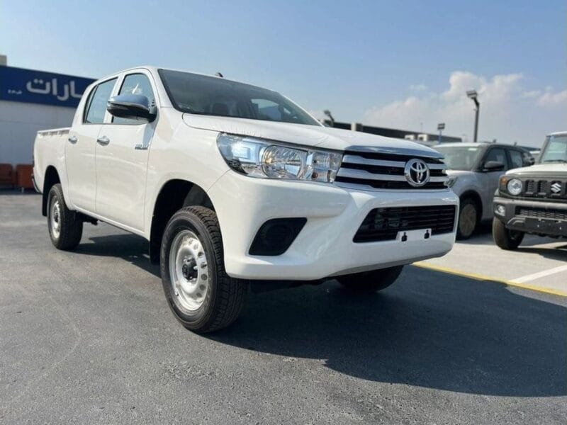2025 Toyota Hilux 2.4 L Manual Diesel GCC Specs