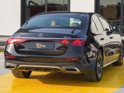 2025 Mercedes-Benz E300 4MATIC in Obsidian Black