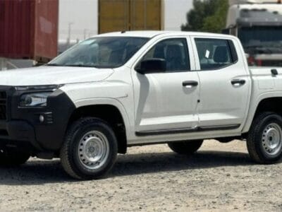 Mitsubishi L200 L200 2.4L Petrol DC 4W GL New Face 5MT 2025