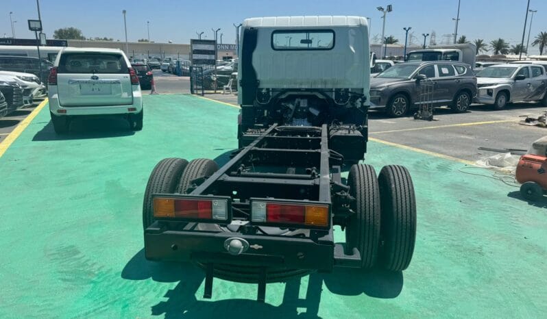 New 2025 Mitsubishi Canter Van Diesel Manual RWD